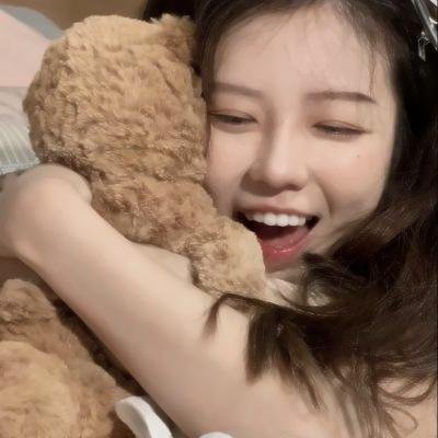 模模糊糊